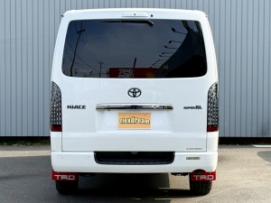 ハイエースバンアウトドア　キャンプ　車中泊　バンライフ　１BOX　ベッド　キャンピングカー