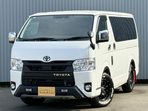 ハイエースバンアウトドア　キャンプ　車中泊　バンライフ　１BOX　ベッド　キャンピングカー