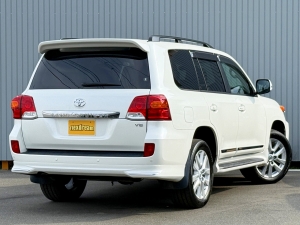 ランクル２００キャンプ　アウトドア　レジャー　４ＷＤ　ＳＵＶ