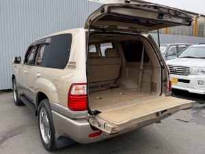 ランクル１００キャンプ　アウトドア　レジャー　４ＷＤ　ＳＵＶ