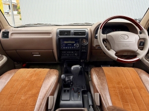 ランクルプラド95系キャンプ　アウトドア　レジャー　４ＷＤ　ＳＵＶ