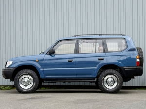 ランクルプラド95系キャンプ　アウトドア　レジャー　４ＷＤ　ＳＵＶ
