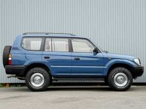 ランクルプラド95系キャンプ　アウトドア　レジャー　４ＷＤ　ＳＵＶ