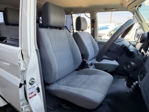 ランクル７０キャンプ　アウトドア　レジャー　４ＷＤ　ＳＵＶ