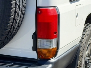 ランクル７０キャンプ　アウトドア　レジャー　４ＷＤ　ＳＵＶ
