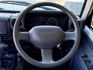 ランクル７０キャンプ　アウトドア　レジャー　４ＷＤ　ＳＵＶ