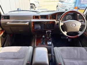 ランクル８０キャンプ　アウトドア　レジャー　４ＷＤ　ＳＵＶ