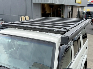 ランクル７０キャンプ　アウトドア　レジャー　４ＷＤ　ＳＵＶ