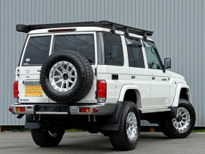 ランクル７０キャンプ　アウトドア　レジャー　４ＷＤ　ＳＵＶ
