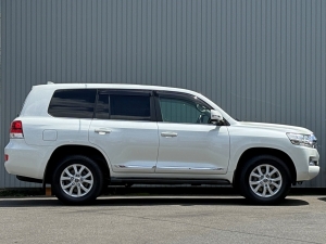 ランクル２００キャンプ　アウトドア　レジャー　４ＷＤ　ＳＵＶ