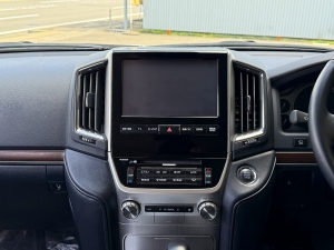 ランクル２００キャンプ　アウトドア　レジャー　４ＷＤ　ＳＵＶ