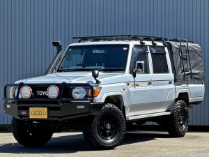 ランクル７０キャンプ　アウトドア　レジャー　４ＷＤ　ＳＵＶ