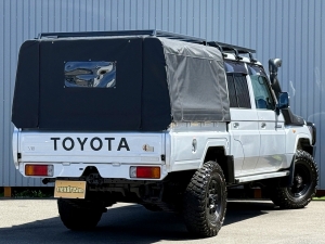 ランクル７０キャンプ　アウトドア　レジャー　４ＷＤ　ＳＵＶ
