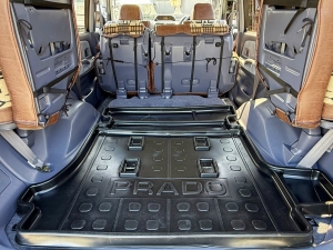 ランクルプラド95系キャンプ　アウトドア　レジャー　４ＷＤ　ＳＵＶ