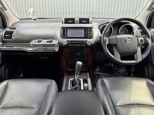 ランクルプラドキャンプ　アウトドア　レジャー　４ＷＤ　ＳＵＶ