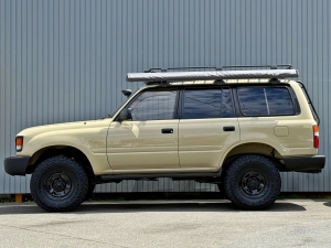 ランクル８０キャンプ　アウトドア　レジャー　４ＷＤ　ＳＵＶ