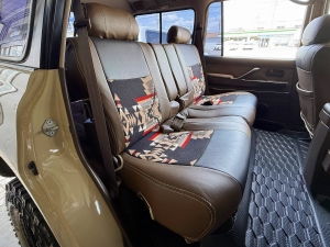 ランクル８０キャンプ　アウトドア　レジャー　４ＷＤ　ＳＵＶ