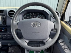 ランクル７０キャンプ　アウトドア　レジャー　４ＷＤ　ＳＵＶ