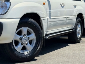 ランクル１００キャンプ　アウトドア　レジャー　４ＷＤ　ＳＵＶ
