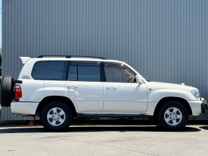 ランクル１００キャンプ　アウトドア　レジャー　４ＷＤ　ＳＵＶ