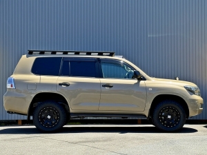 ランクル２００キャンプ　アウトドア　レジャー　４ＷＤ　ＳＵＶ