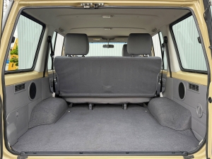 ランクル７０キャンプ　アウトドア　レジャー　４ＷＤ　ＳＵＶ