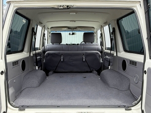 ランクル７０キャンプ　アウトドア　レジャー　４ＷＤ　ＳＵＶ