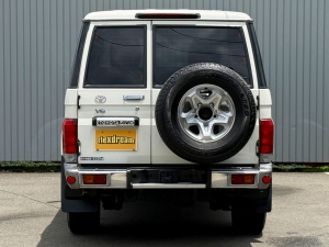 ランクル７０キャンプ　アウトドア　レジャー　４ＷＤ　ＳＵＶ