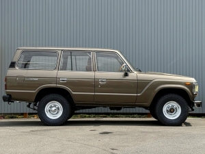 ランクル６０キャンプ　アウトドア　レジャー　４ＷＤ　ＳＵＶ