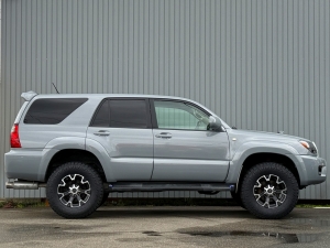 ハイラックスサーフキャンプ　アウトドア　レジャー　４ＷＤ　ＳＵＶ