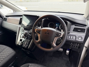 デリカＤ５キャンプ　アウトドア　レジャー　４ＷＤ　ＳＵＶ