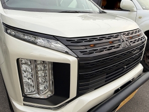 デリカＤ５キャンプ　アウトドア　レジャー　４ＷＤ　ＳＵＶ