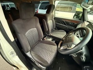 デリカＤ５キャンプ　アウトドア　レジャー　４ＷＤ　ＳＵＶ