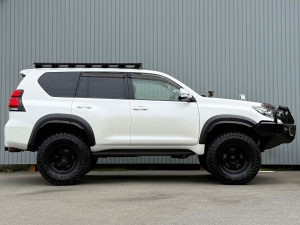 ランクルプラド150系キャンプ　アウトドア　レジャー　４ＷＤ　ＳＵＶ