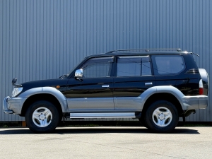 ランクルプラド95系キャンプ　アウトドア　レジャー　４ＷＤ　ＳＵＶ
