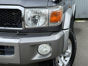 ランクル７０キャンプ　アウトドア　レジャー　４ＷＤ　ＳＵＶ