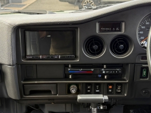 ランクル６０キャンプ　アウトドア　レジャー　４ＷＤ　ＳＵＶ