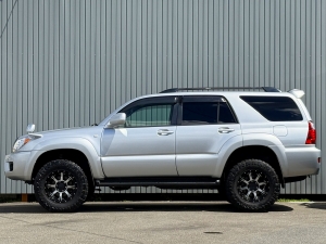 ハイラックスサーフキャンプ　アウトドア　レジャー　４ＷＤ　ＳＵＶ