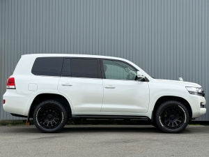 ランクル２００キャンプ　アウトドア　レジャー　４ＷＤ　ＳＵＶ