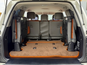 ランクル２００キャンプ　アウトドア　レジャー　４ＷＤ　ＳＵＶ