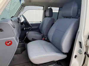 ランクル７０キャンプ　アウトドア　レジャー　４ＷＤ　ＳＵＶ