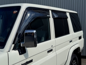 ランクル７０キャンプ　アウトドア　レジャー　４ＷＤ　ＳＵＶ