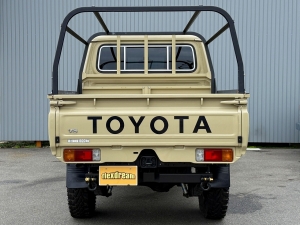ランクル７０キャンプ　アウトドア　レジャー　４ＷＤ　ＳＵＶ
