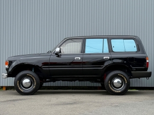 ランクル８０キャンプ　アウトドア　レジャー　４ＷＤ　ＳＵＶ
