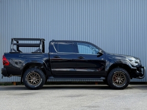 ハイラックスキャンプ　アウトドア　レジャー　４ＷＤ　ＳＵＶ