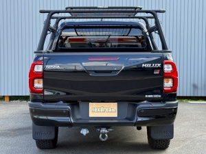 ハイラックスキャンプ　アウトドア　レジャー　４ＷＤ　ＳＵＶ