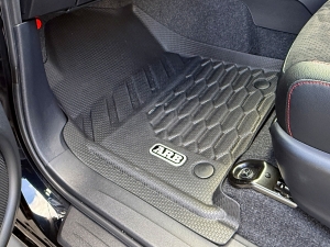 ハイラックスキャンプ　アウトドア　レジャー　４ＷＤ　ＳＵＶ