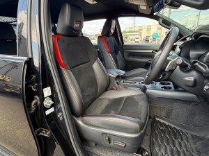 ハイラックスキャンプ　アウトドア　レジャー　４ＷＤ　ＳＵＶ