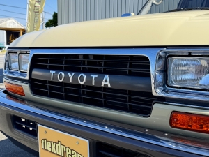 ランクル８０キャンプ　アウトドア　レジャー　４ＷＤ　ＳＵＶ