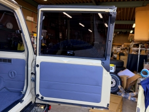 ランクル７０キャンプ　アウトドア　レジャー　４ＷＤ　ＳＵＶ